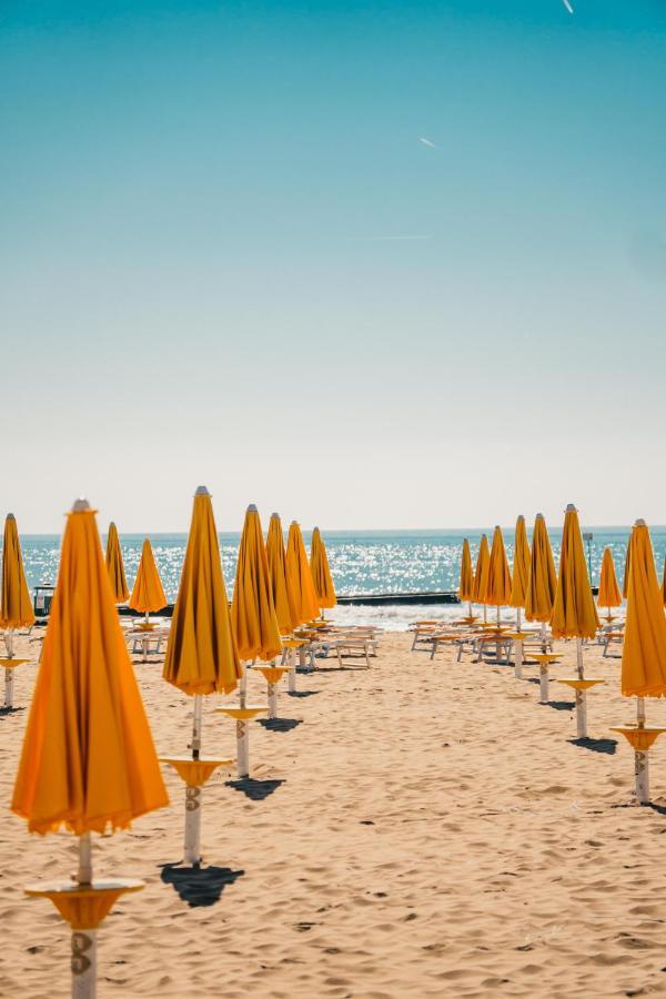 Hotel Villa Sorriso Jesolo Extérieur photo